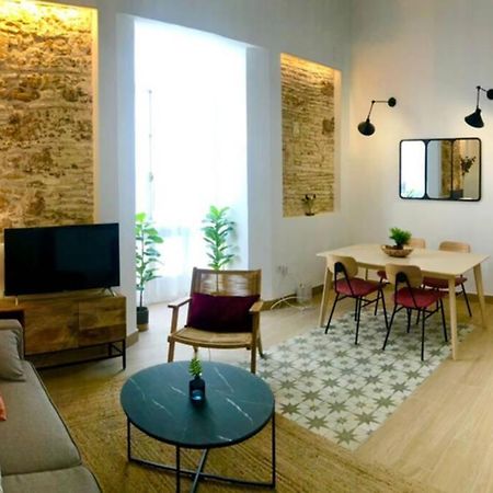 Gatu Premium Villa Libertad, Preferente Mayores De 25 Anos Y Familias Cadix Extérieur photo