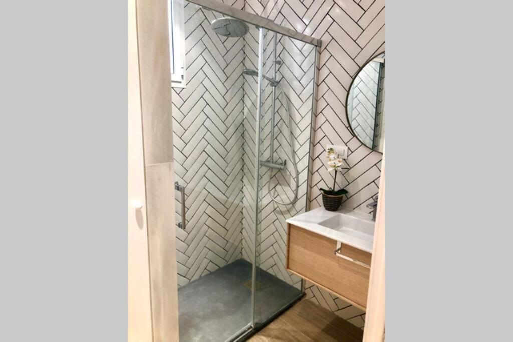 Gatu Premium Villa Libertad, Preferente Mayores De 25 Anos Y Familias Cadix Extérieur photo